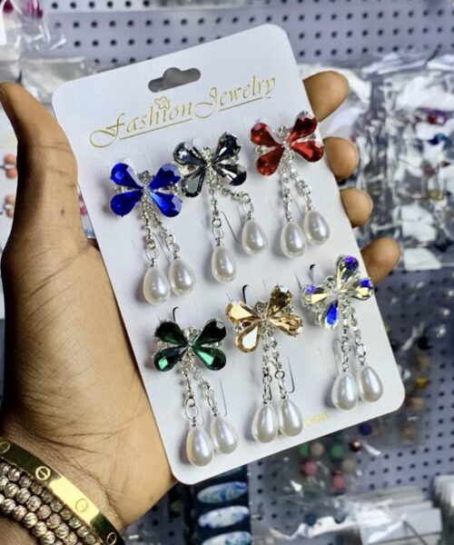 Crystal Butterfly Hijab Pin with Hanging Teardrop Pearls