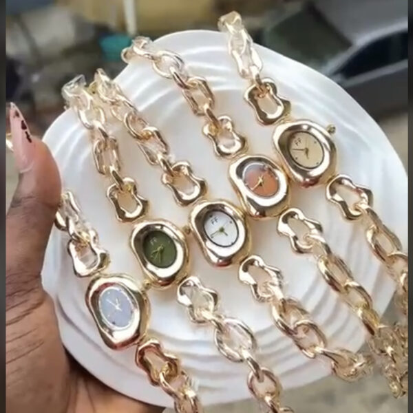 Organic Case Chain-Link Bracelet Watch