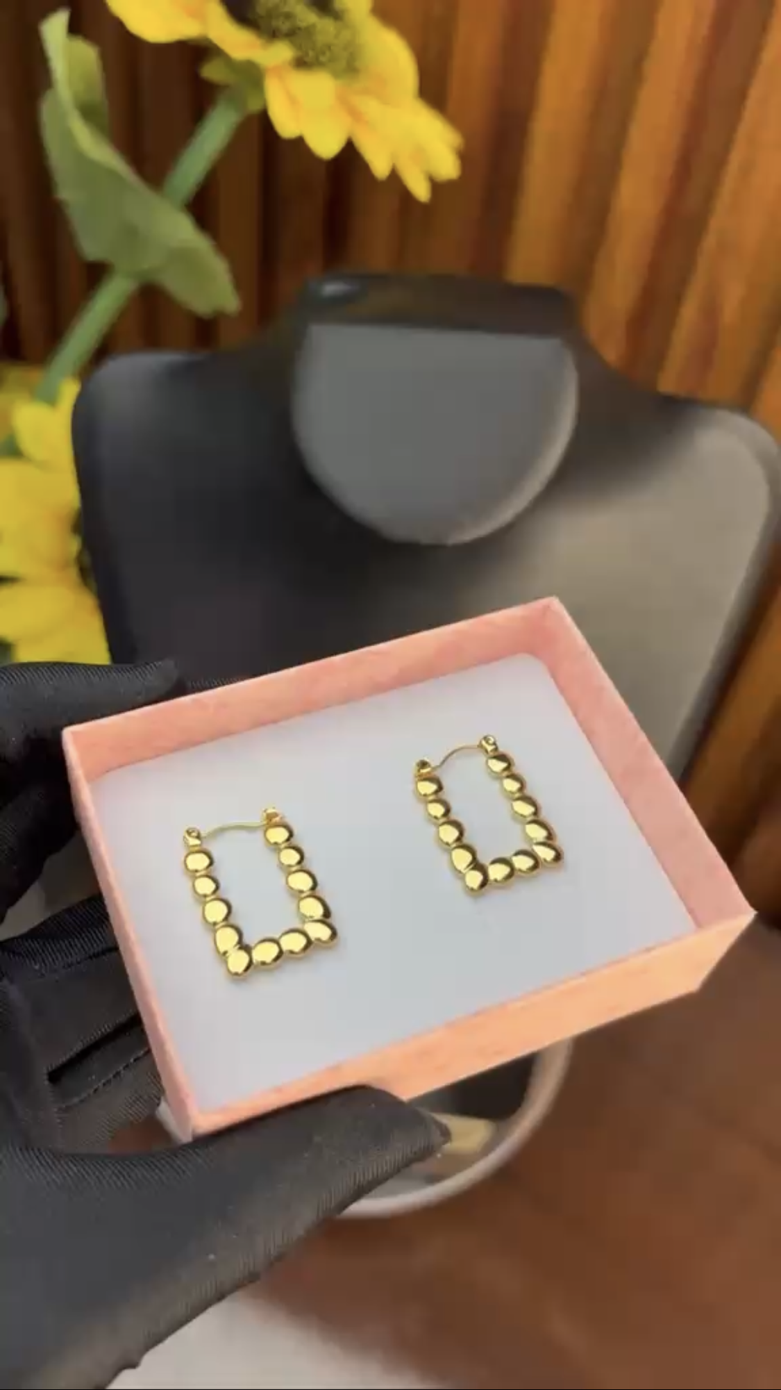 Chic Gold Hoop Earrings - Geometric & Heart Designs